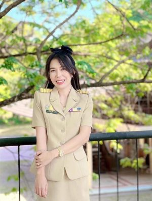 ครูแจ๋ว ครูแจ๋ว